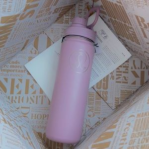 Lululemon’s brand new 24oz water bottle in the sold out dusty rose color